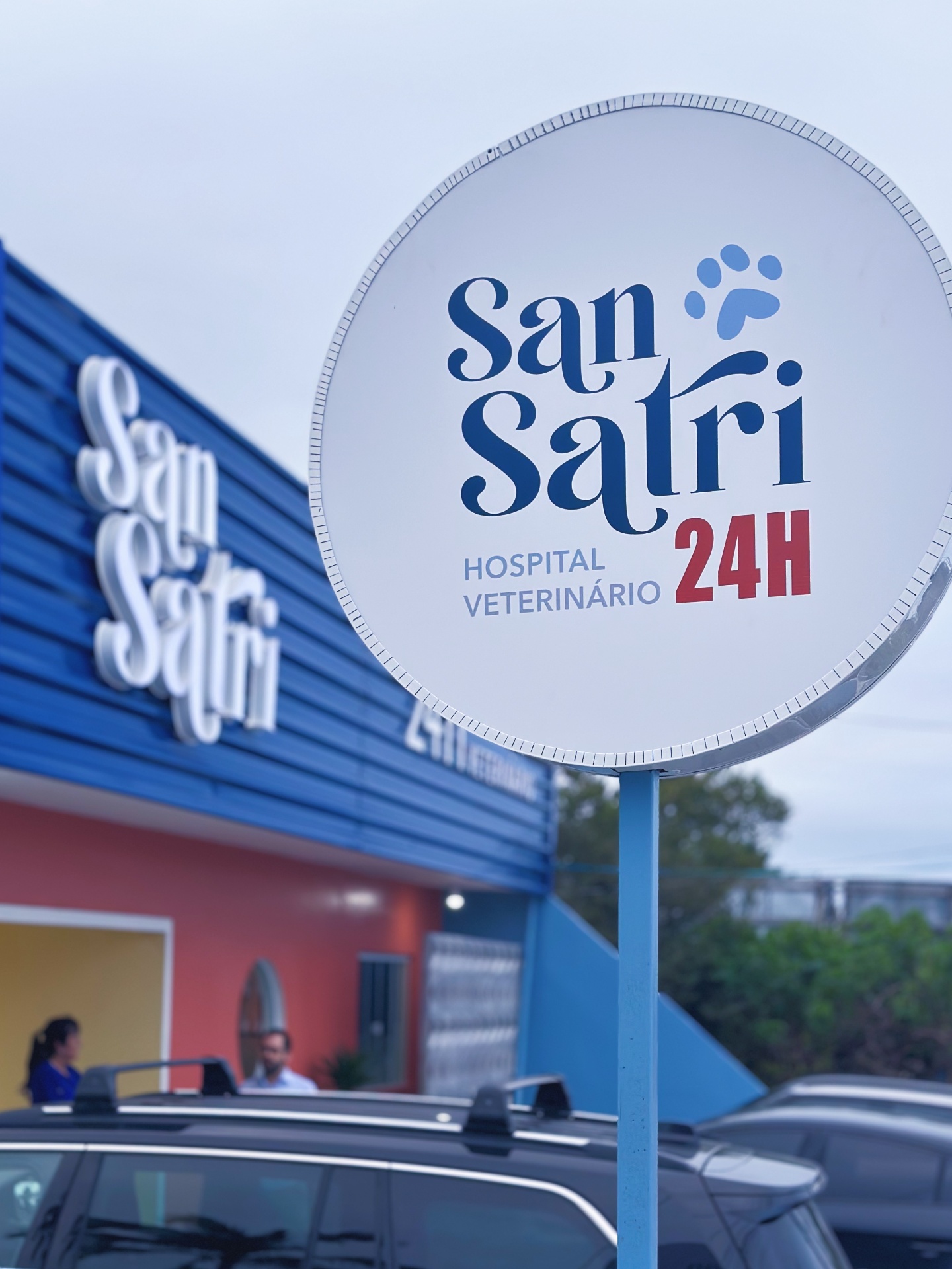 Fachada do Hospital Veterinário San Satri 24h